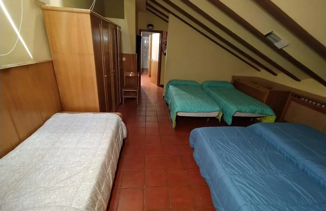 Albergue de Nuestra Señora Carrasquedo-1